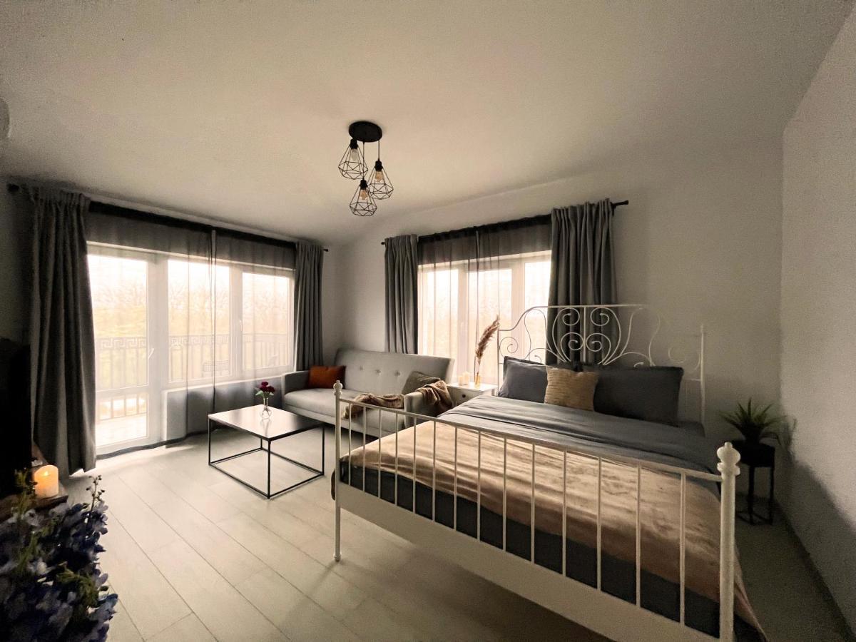 Superb Apartment 35 Voucere Vacanta Zero74Unu236Optsute Iasi Exterior foto